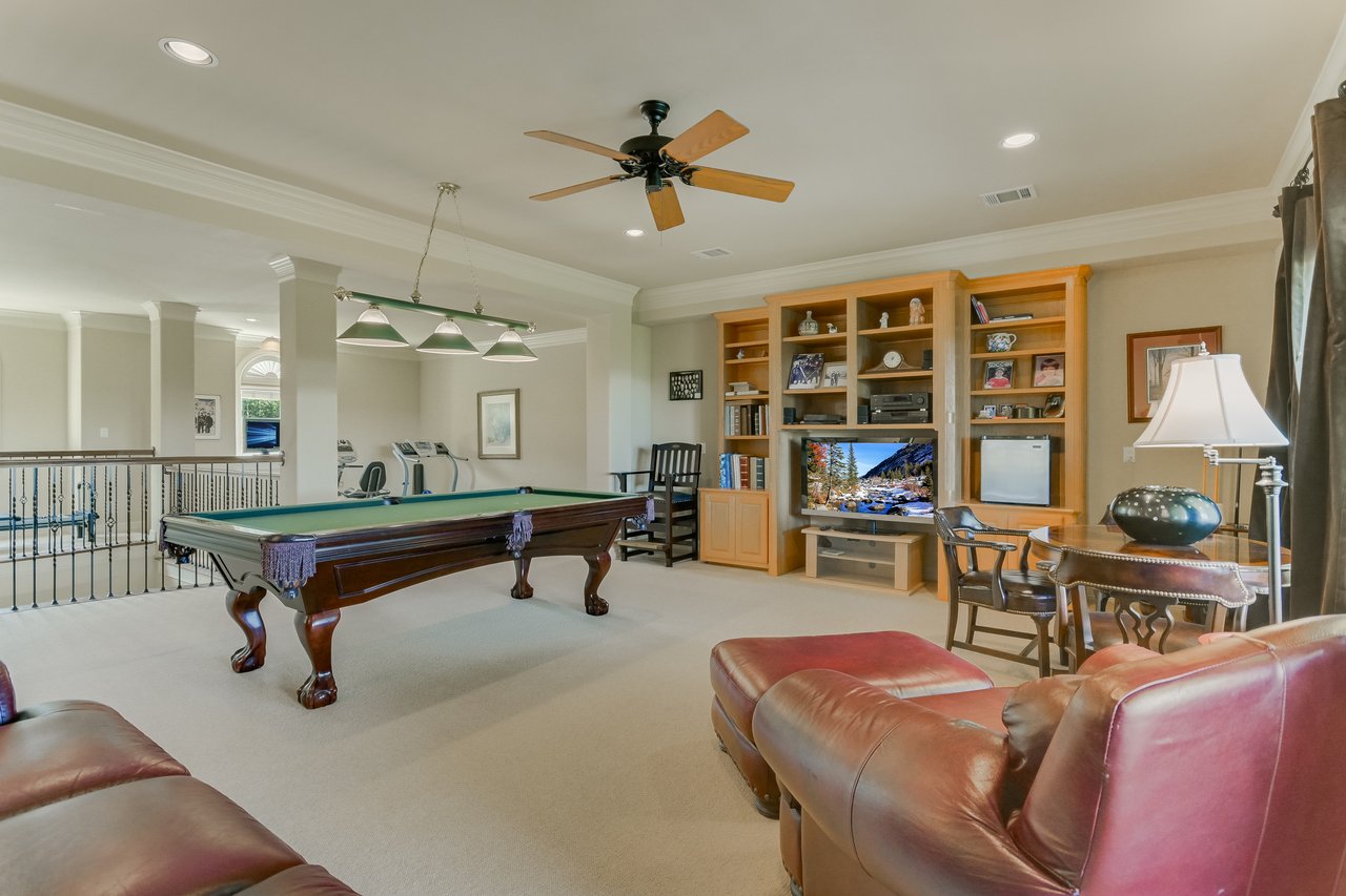 1812 Chalk Rock Cove