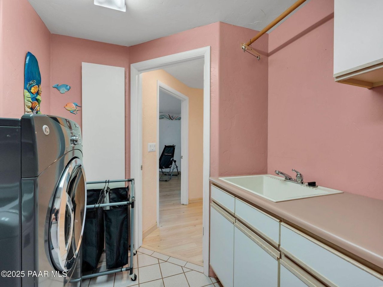 3160 Rainbow Ridge Dr