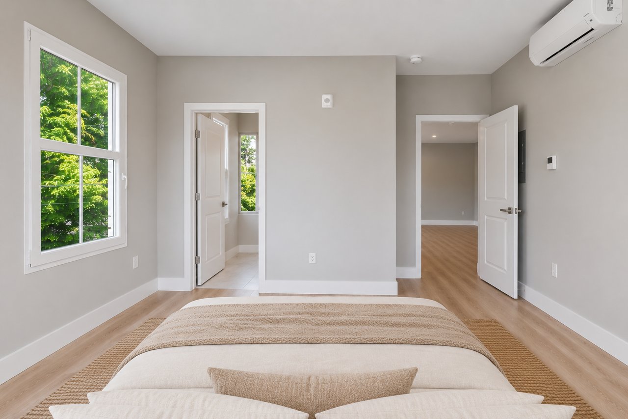 298 Main Street, 3E