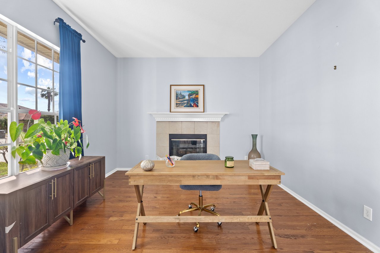 619 Largovista Dr