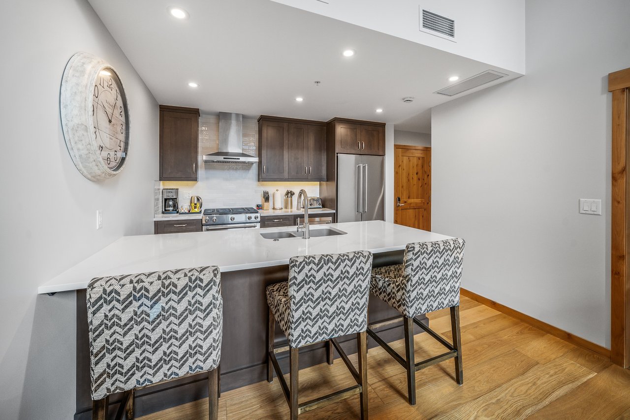 Top-Floor Spring Creek Retreat | Income-Generating Tourist Home in Timberstone Lodge