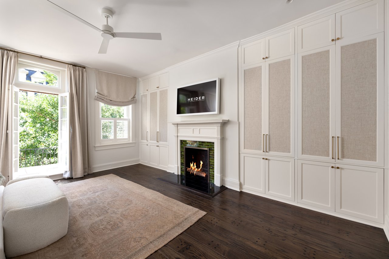 Hillyer Place NW