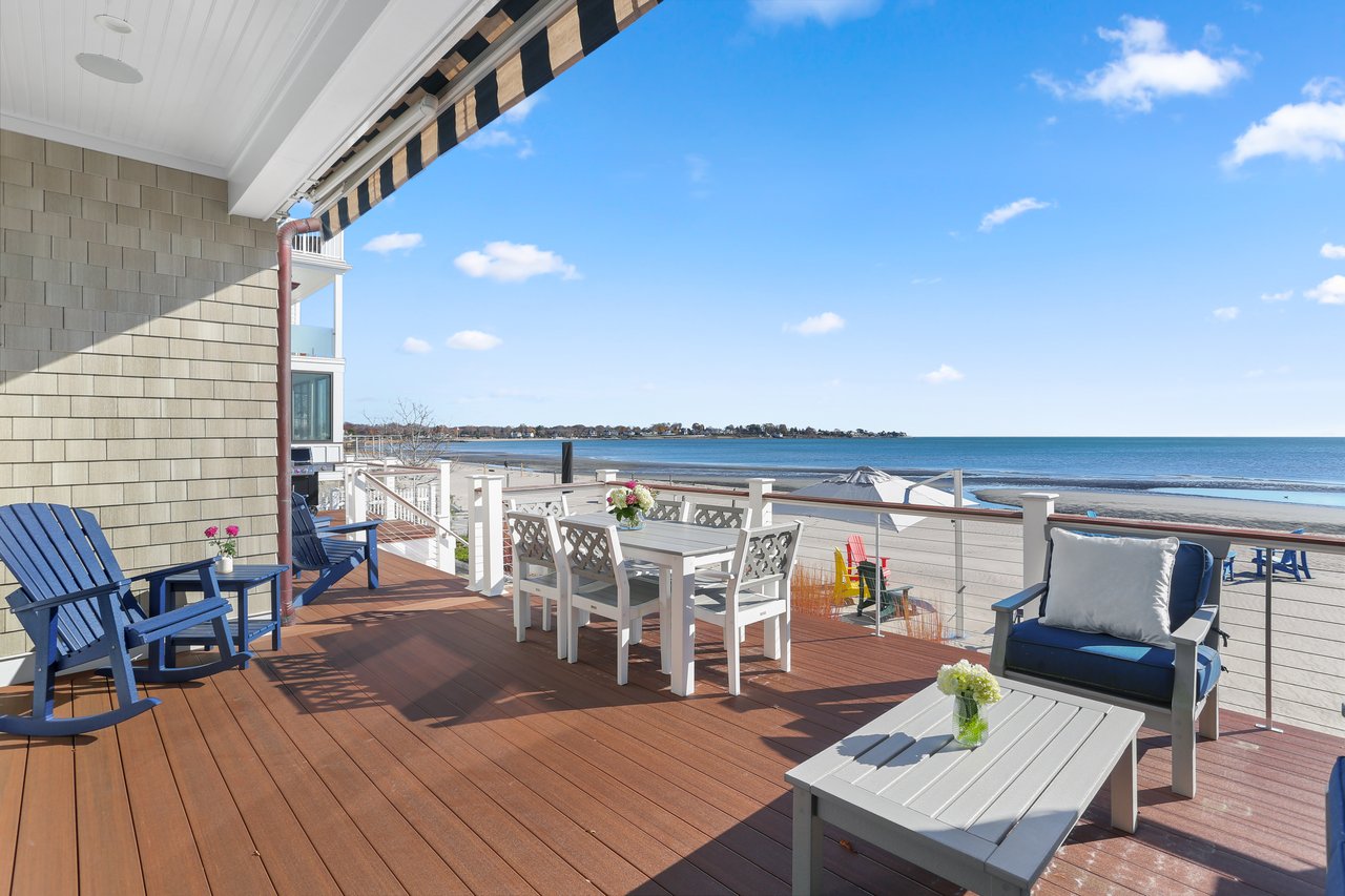 WATERFRONT LUXURY * PRIVATELY SOLD * RECORD SETTING PRICE