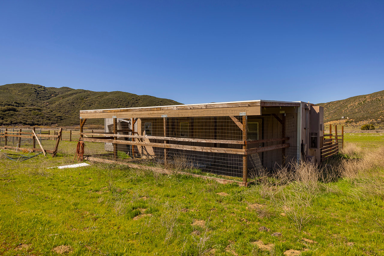 40 Acres Private Off-Grid Property