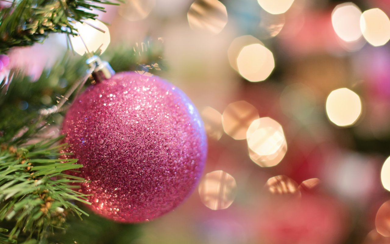 Seven Holiday Decorating Tips for Your Monmouth County Home