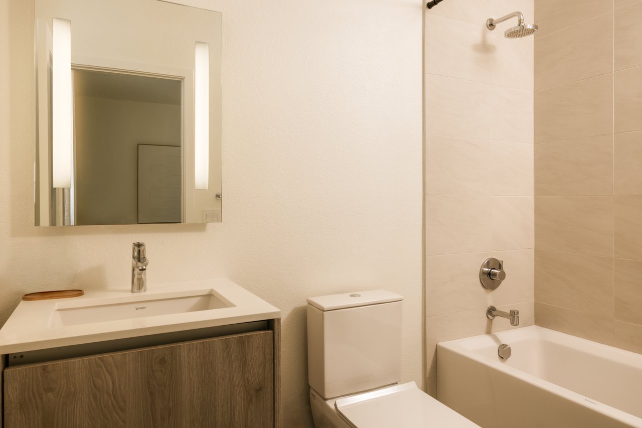 6489 Cavalleri Rd Unit: 101