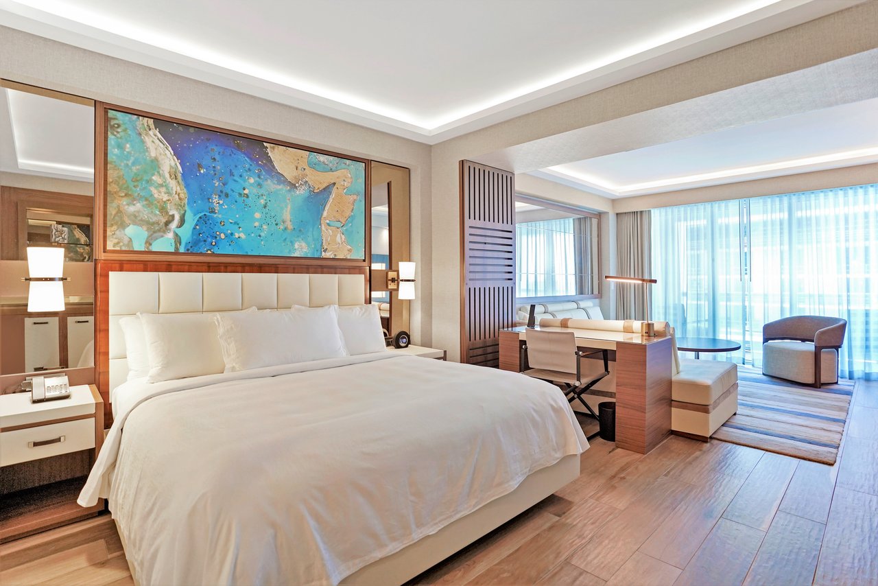 The Ocean Resort Residences (Conrad Fort Lauderdale Beach)