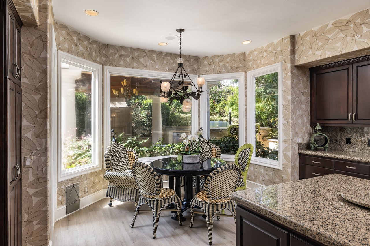 3 Weybridge Court