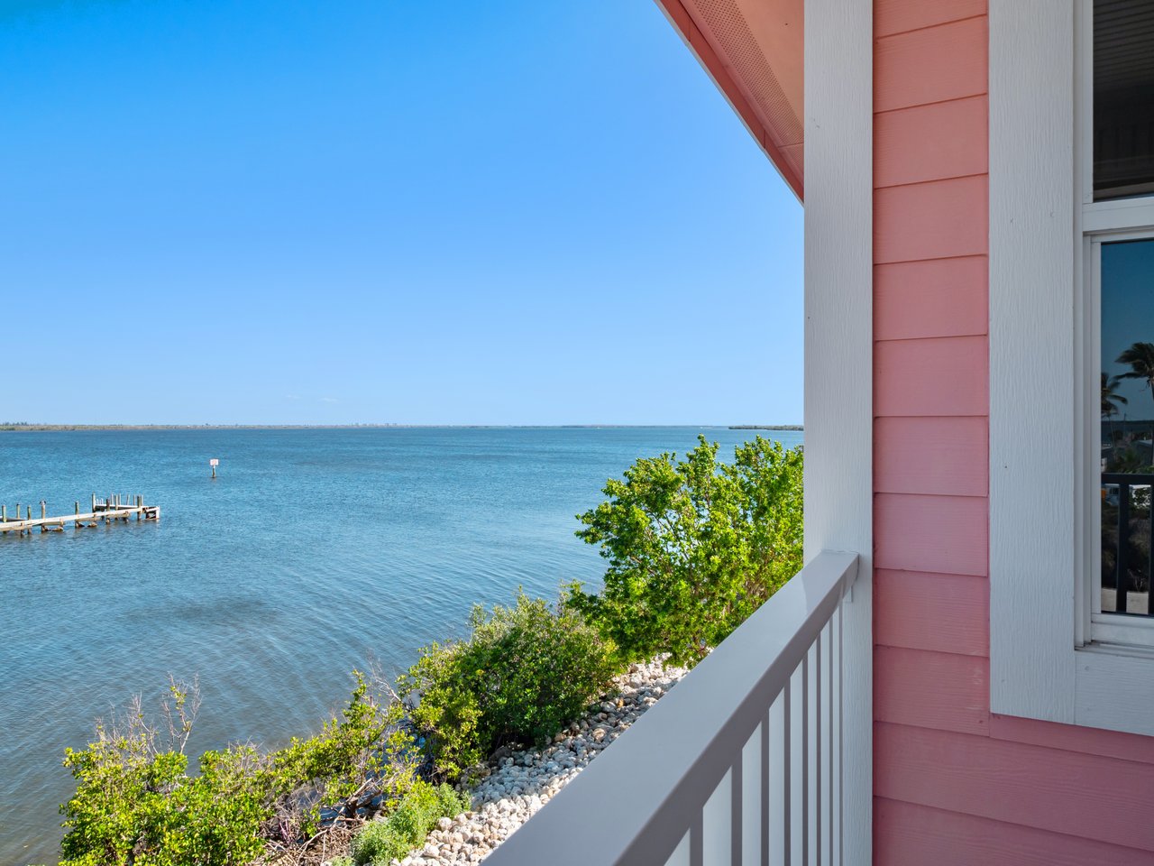 4581 Redfish Point RD