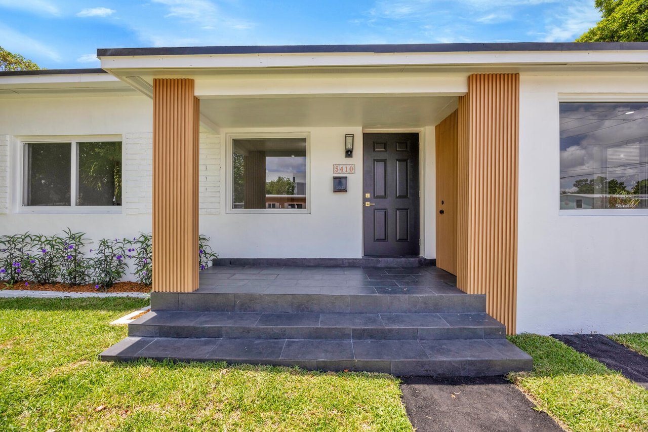 Fully Renovated 4-Bedroom Home Minutes from Coral Gables