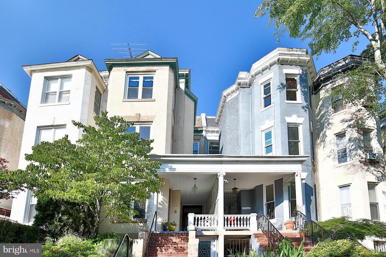 1967 Biltmore St NW