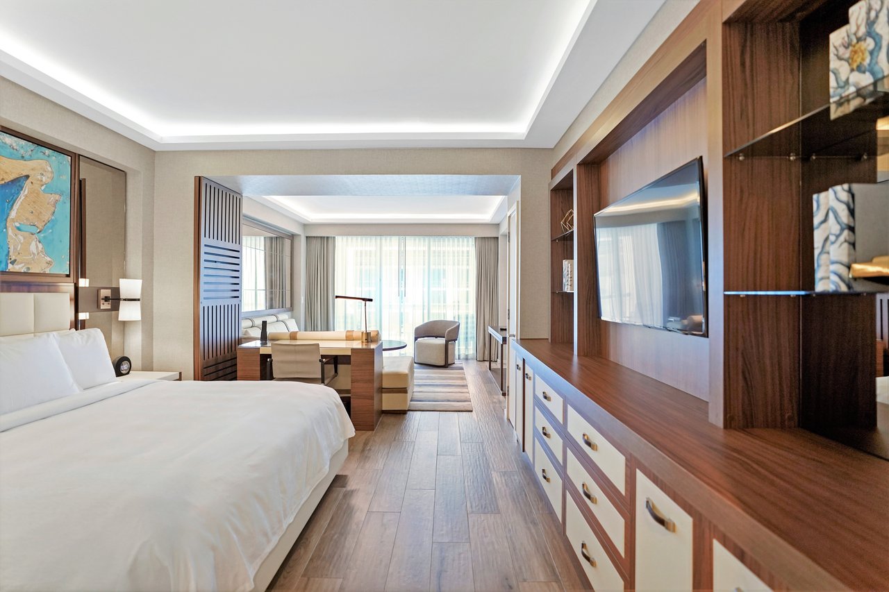The Ocean Resort Residences (Conrad Fort Lauderdale Beach)