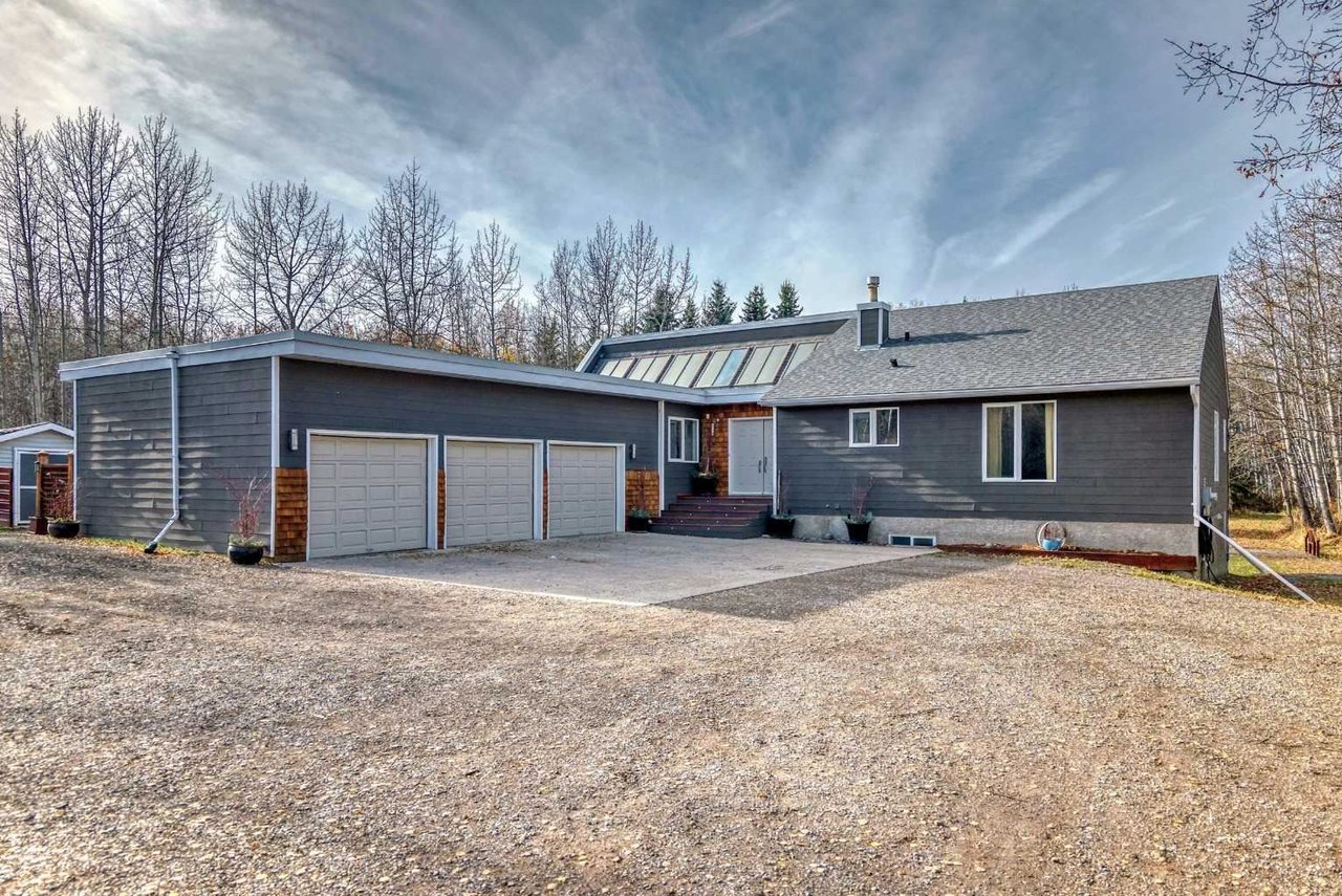 242033 White Post Lane W