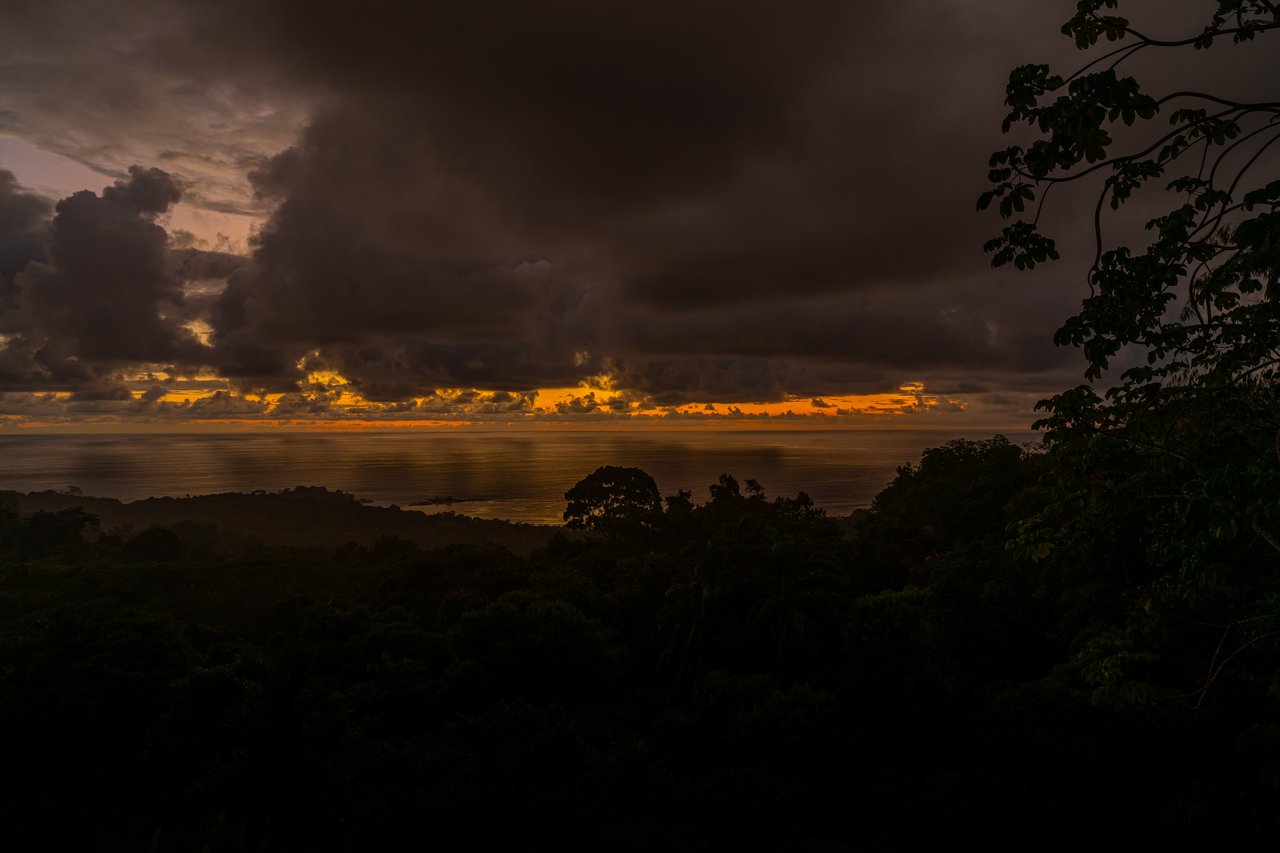 Castillo Puesta del Sol, Escalares - 