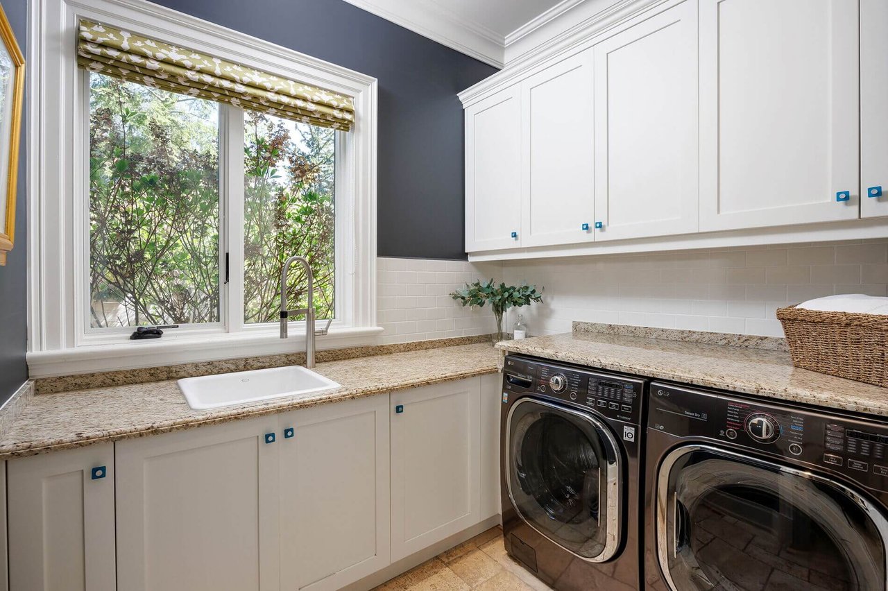 64 Brentwood Rd
