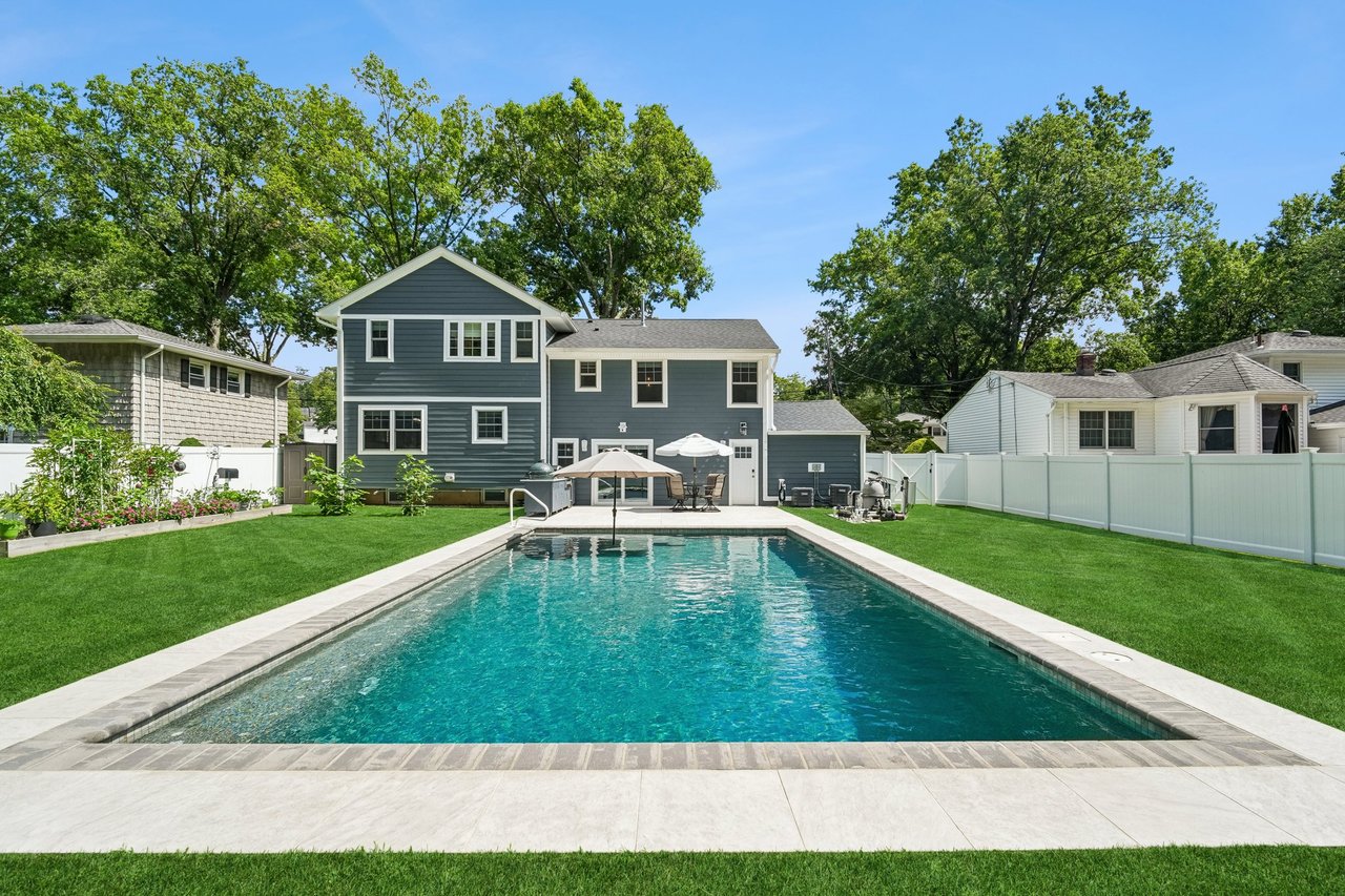 25 Ascot Way, Summit, NJ 07901