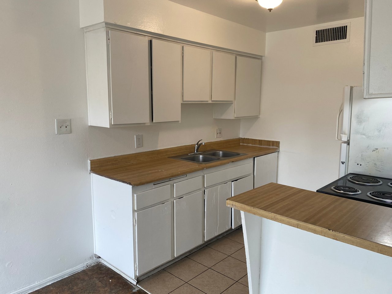 537 Calcaterra Circle #C