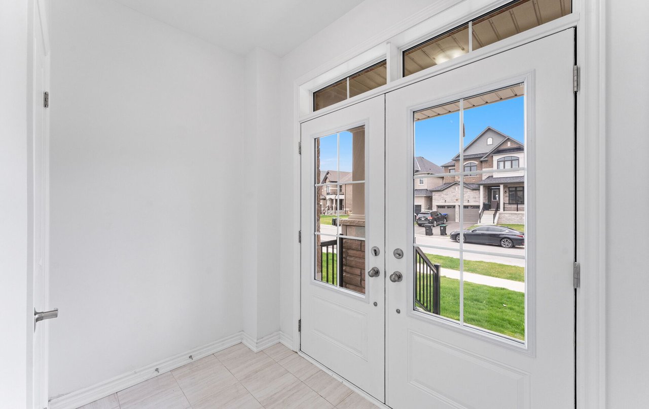 1206 Corby Way