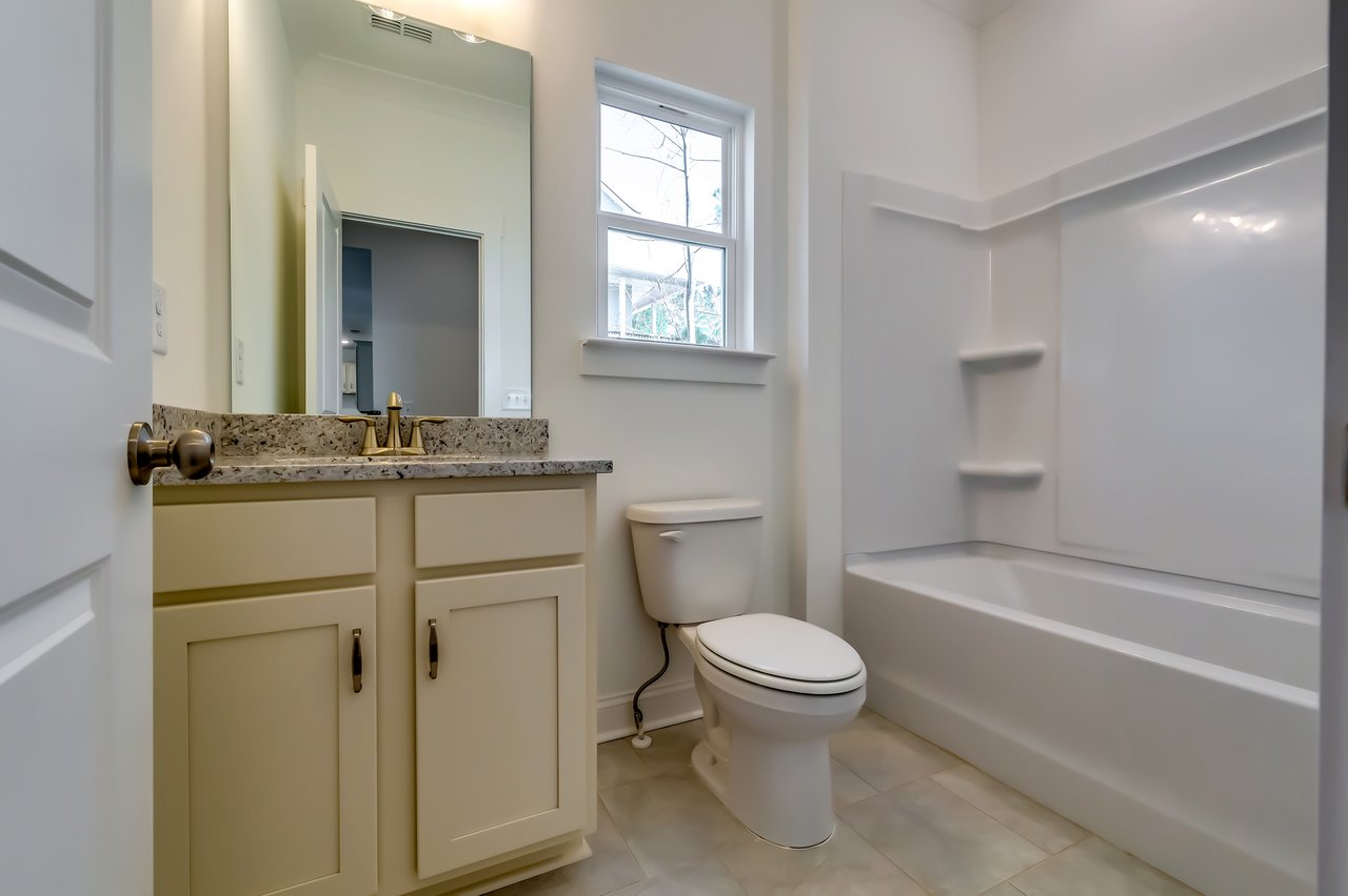 537 Principal Meridian Dr