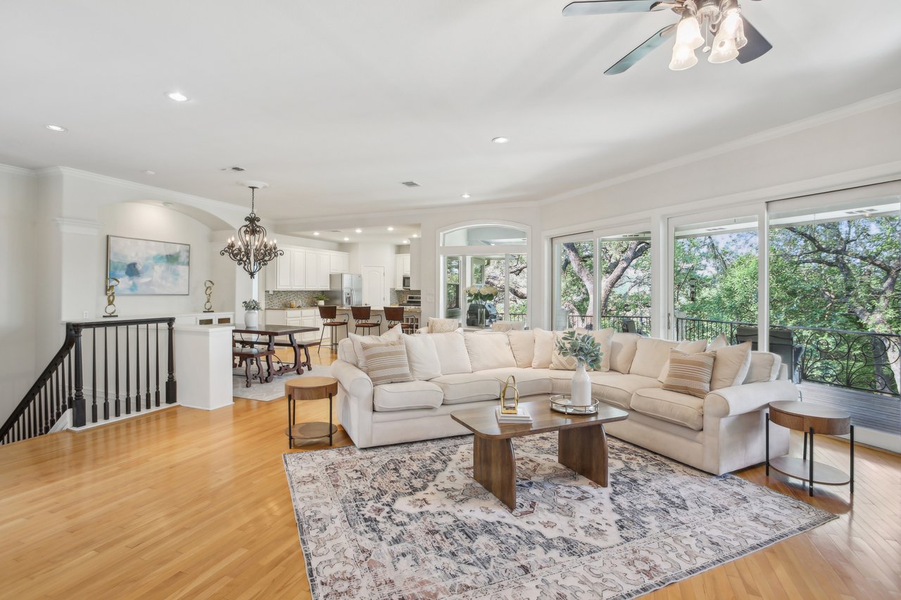 Happy Seller- Dunaway