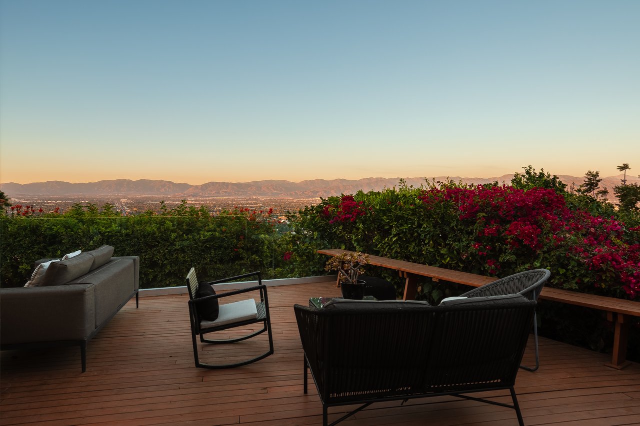 3604 Glenridge Dr, Sherman Oaks 