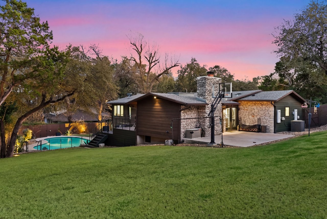Balcones Mid-Century Modern Retreat