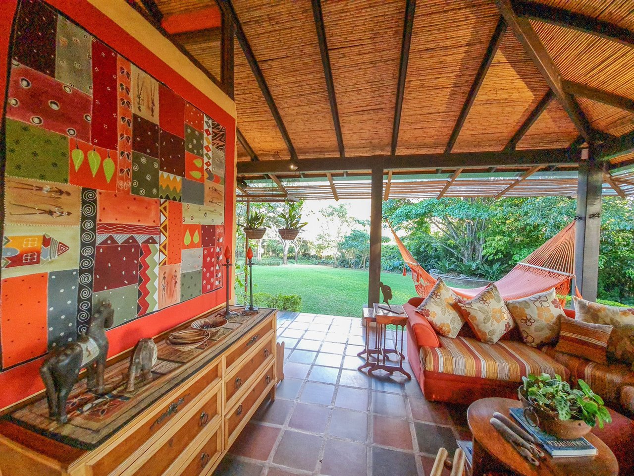 Fully Furnished Luxury Home