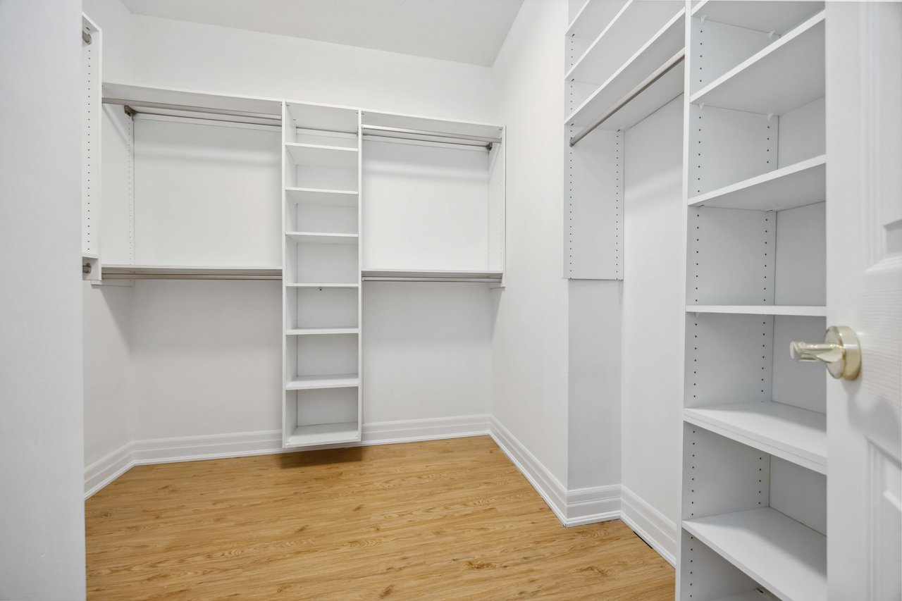 18 Spring Garden Ave Unit: 109