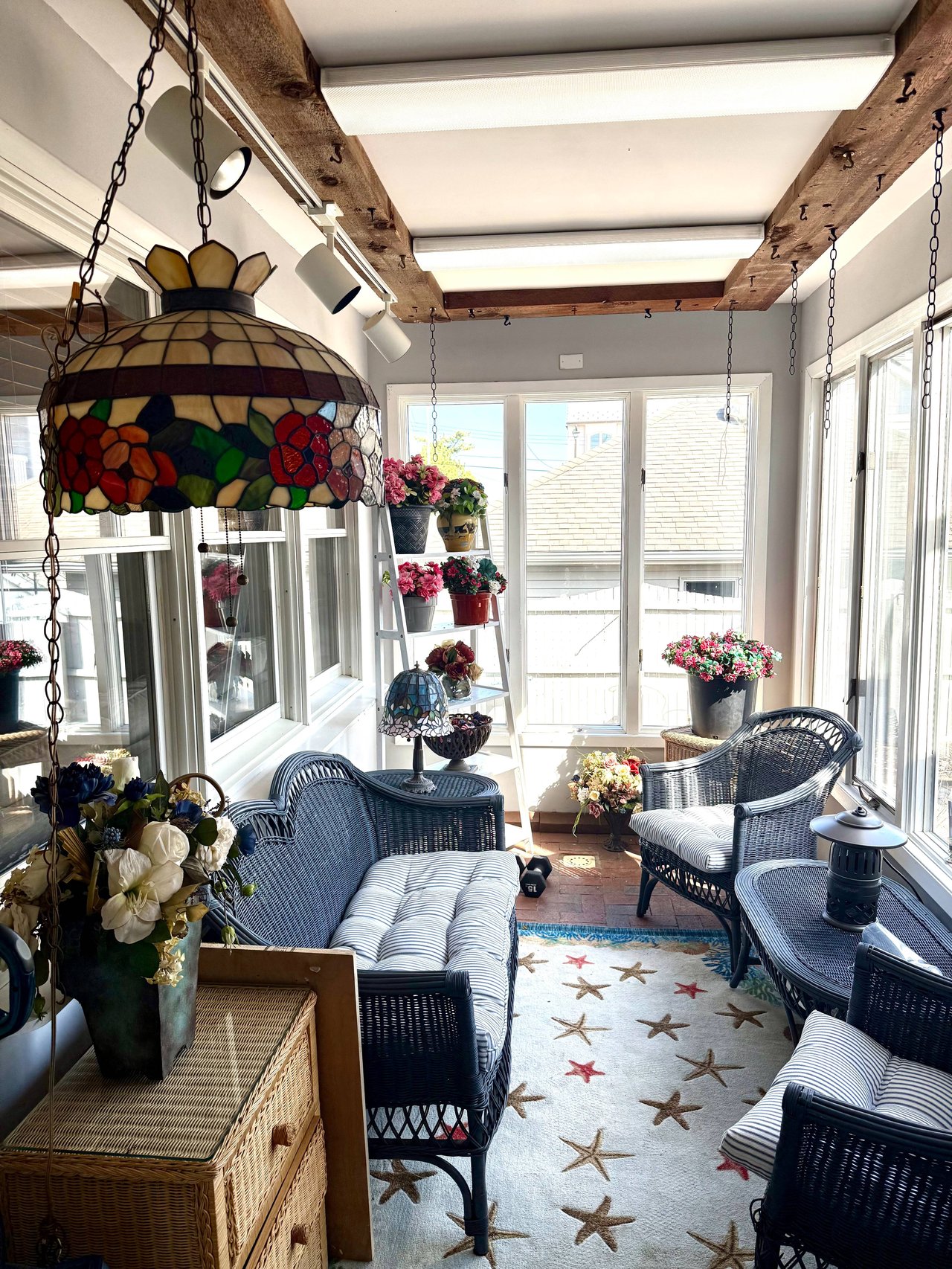 #268 Charming Coastal Retreat