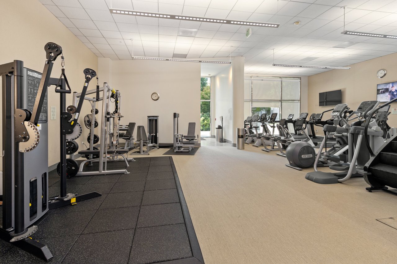 Elevated Corner with Downtown/Bay Views