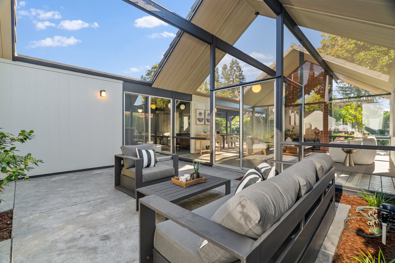 1339 Lennox Way