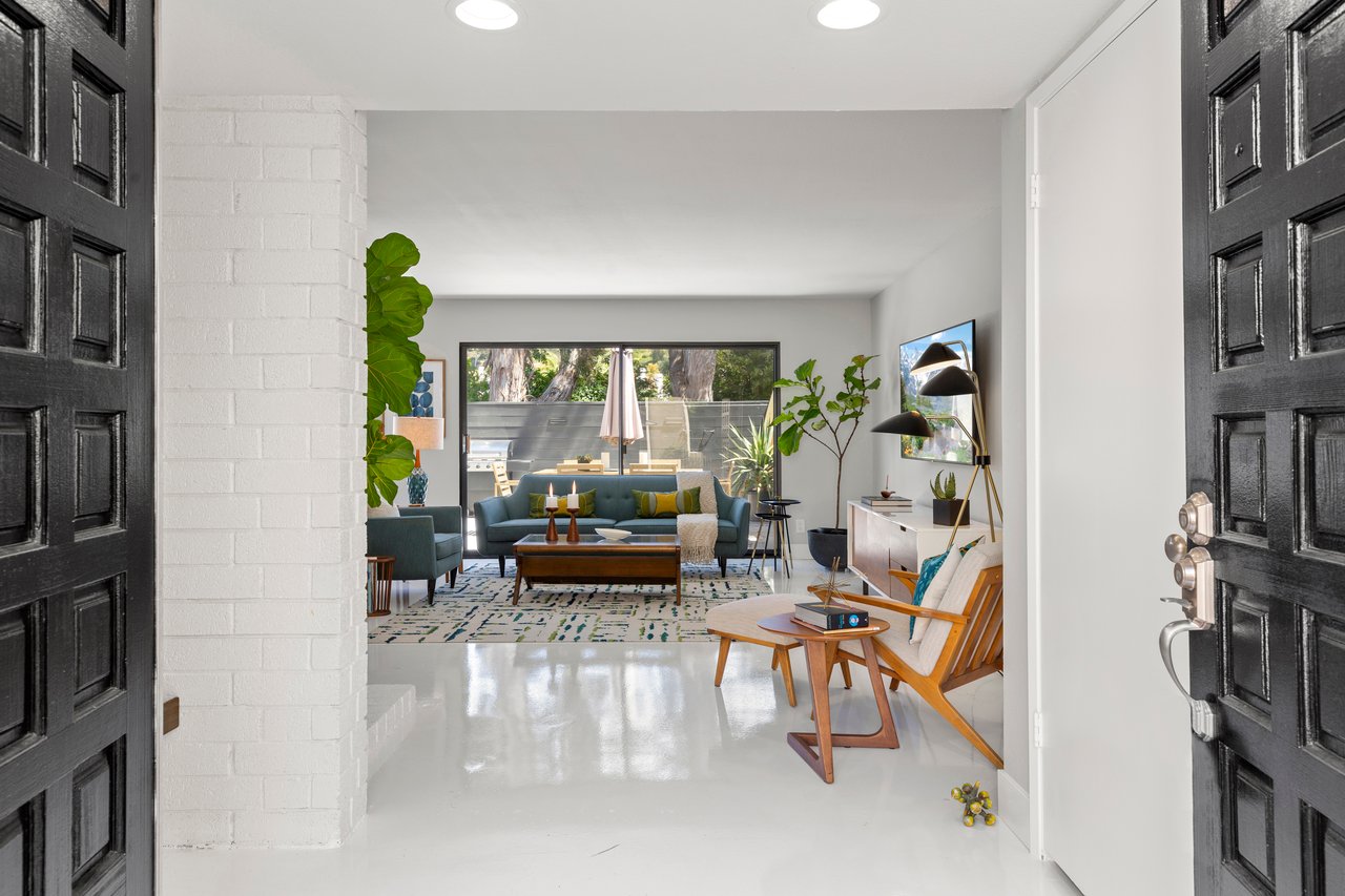 Bougie Laguna Niguel for Sale that won't brake the bank