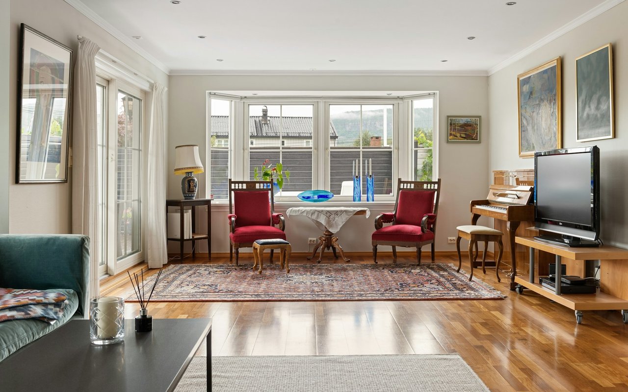 586 St Anns Drive, Laguna Beach