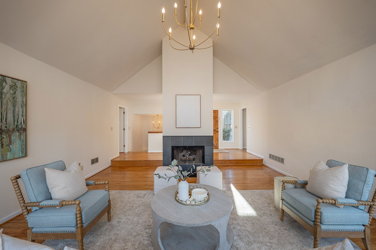 395 Longs Peak Drive