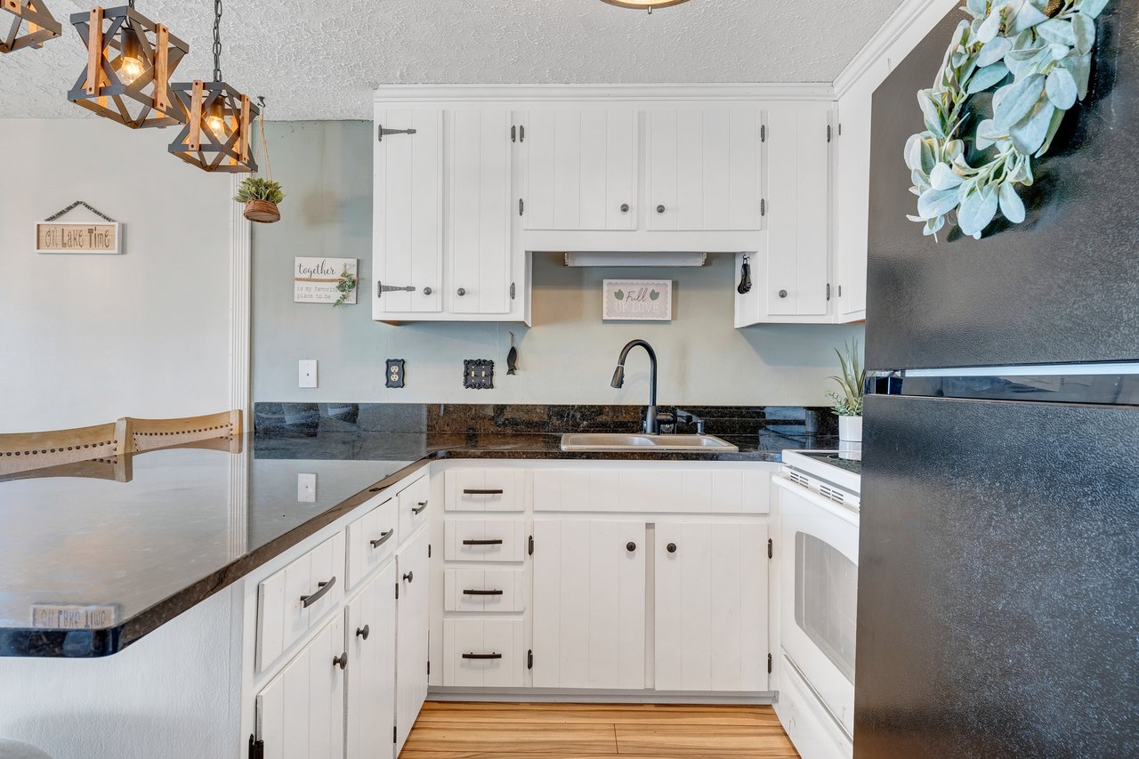 1111 Jefferson Dock RD