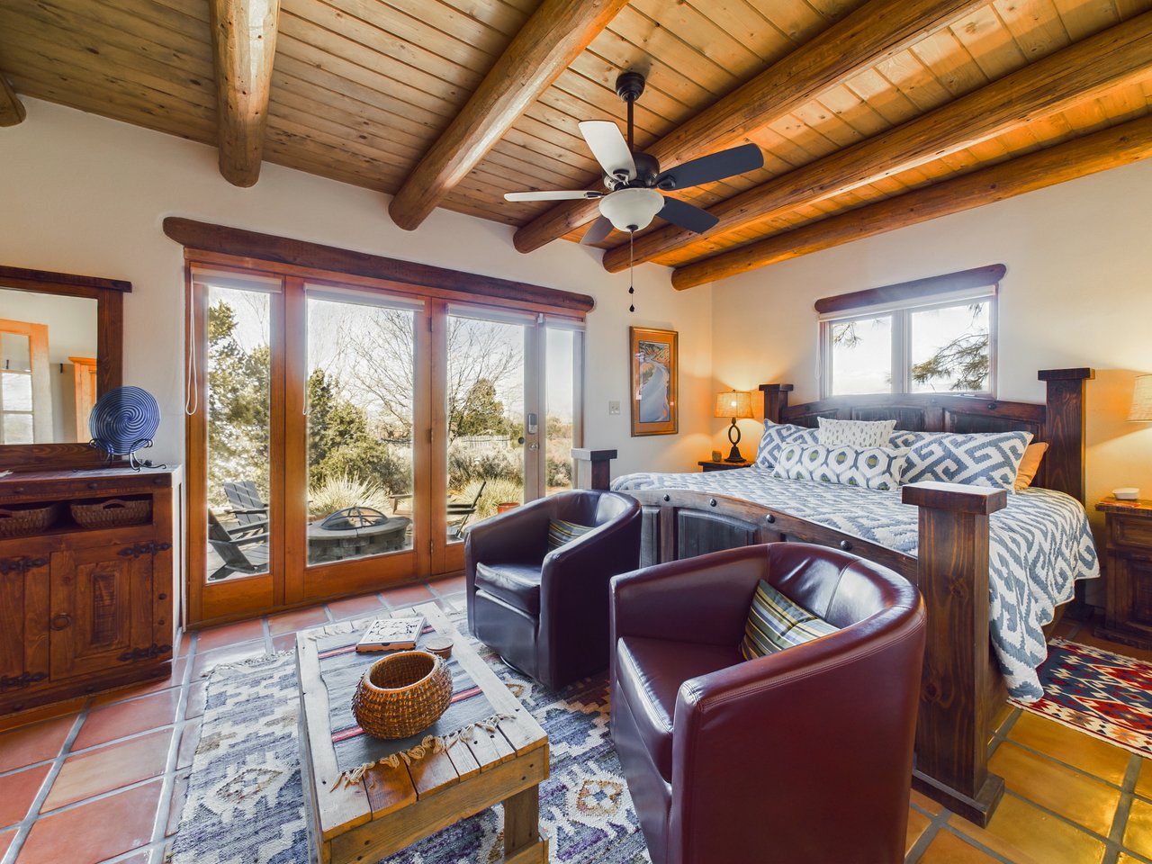 Taos Luxury Lease in Weimer