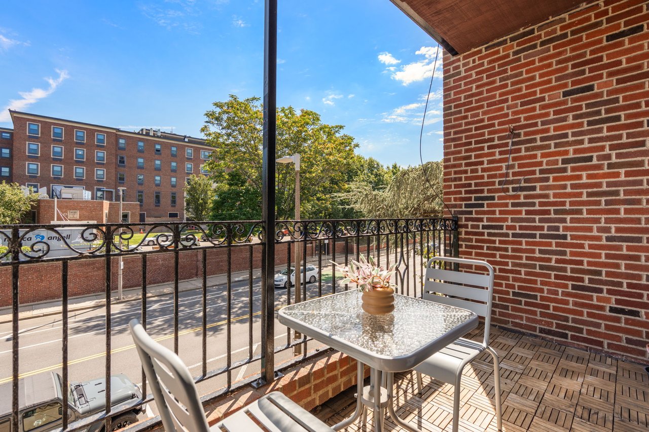 Bright by Design: A Fully Updated Corner Unit on South Huntington