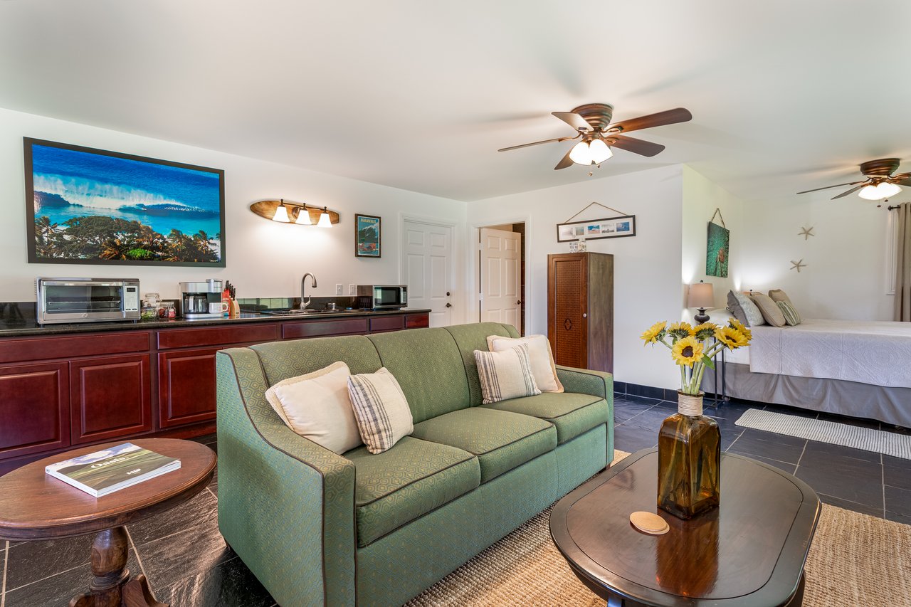 The Green Pineapple Estate