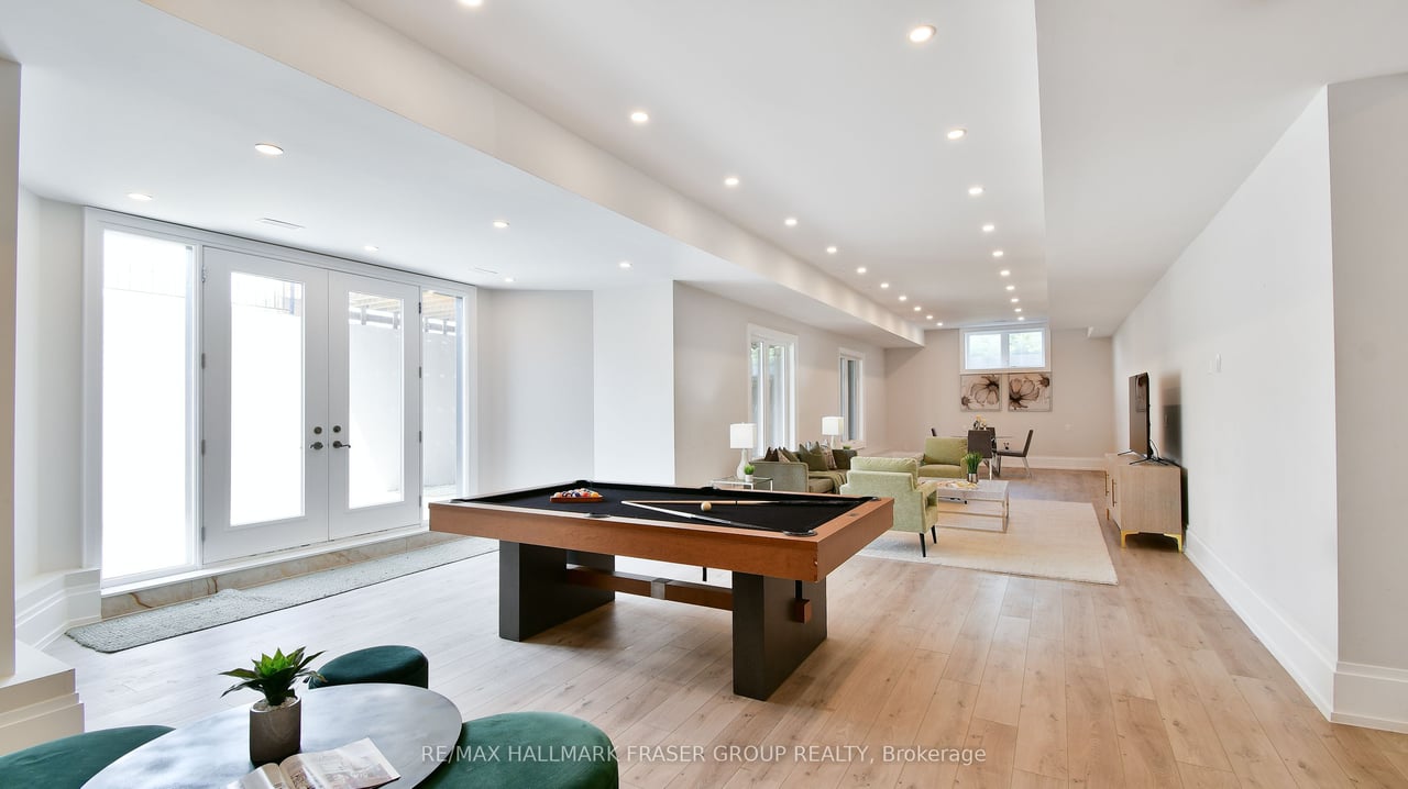 3708 Vivian Rd Whitchurch-Stouffville