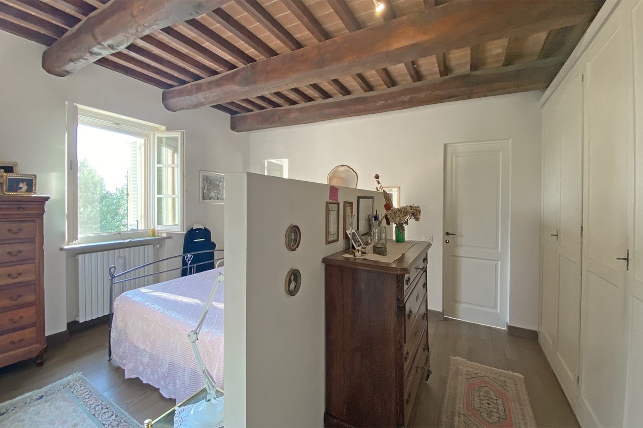 Delightful country house for sale in Castiglion Fiorentino, Arezzo