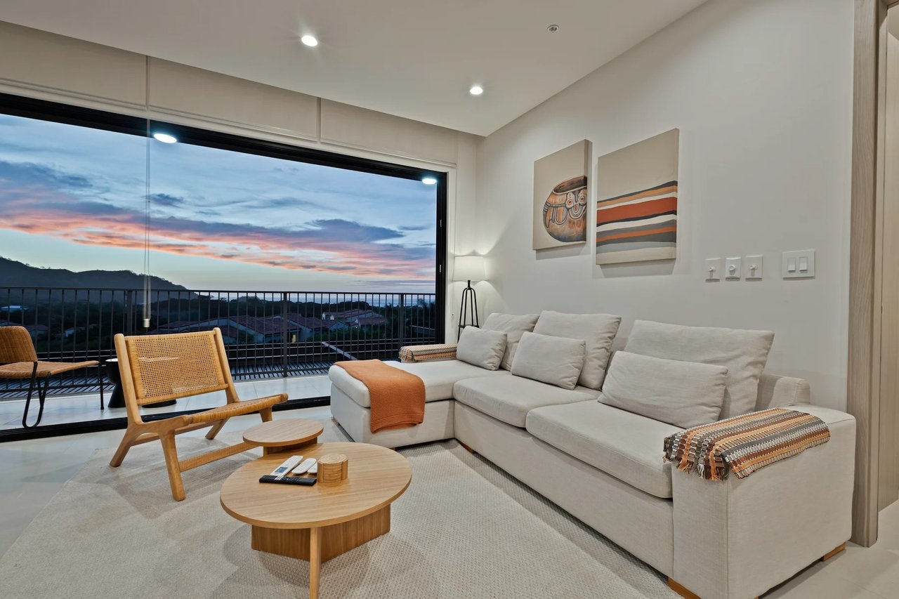 Luxury Ocean View Condo