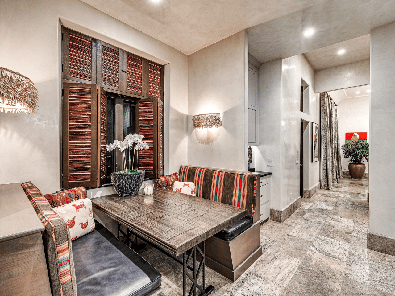 Exquisite Private Estate Overlooking Gaillardia Golf Course in Oklahoma City - Wyatt Poindexter - The Agency