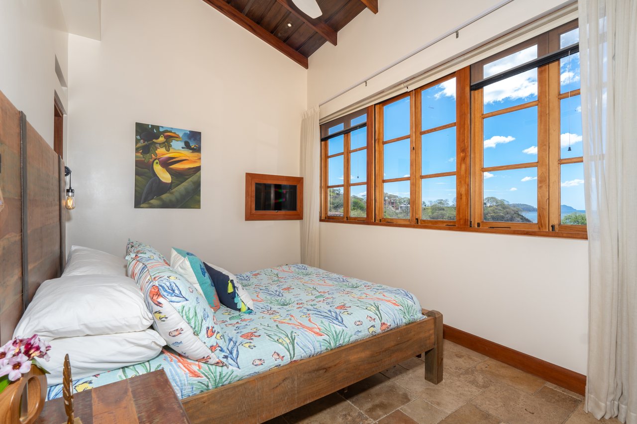 42 Plaza Central | Penthouse Living with Panoramic Ocean Views in Las Catalinas