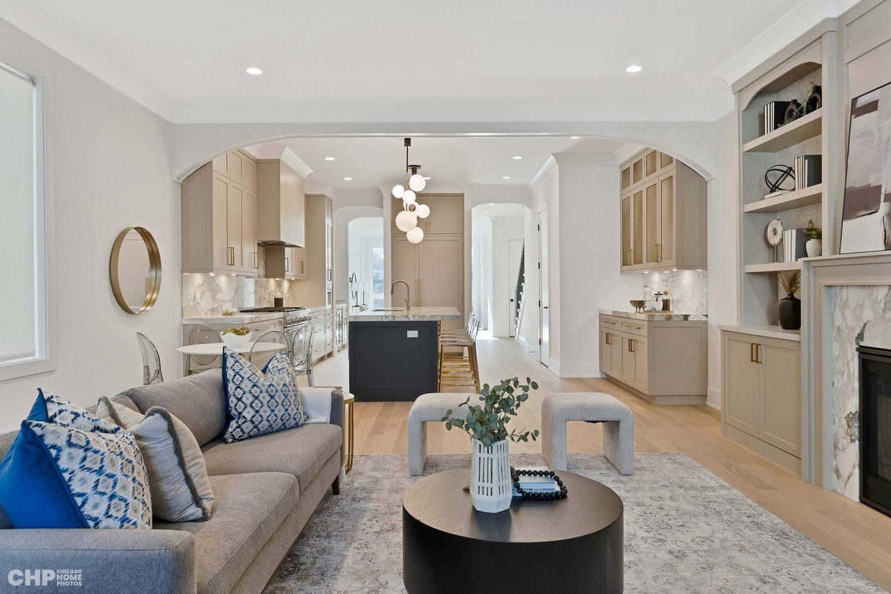 Coming Soon - 3452 N Bell, Roscoe Village