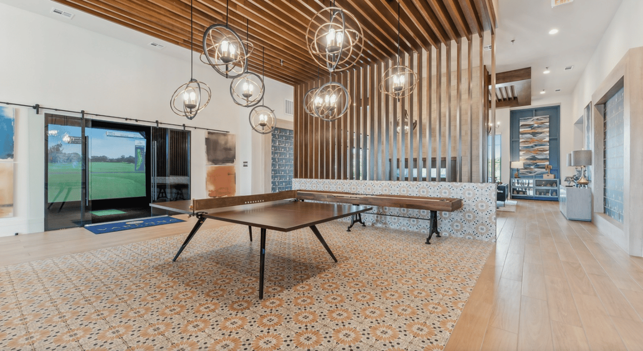 Reduced Rates for a Limited Time! Receive up to $6,500 in Free Rent!