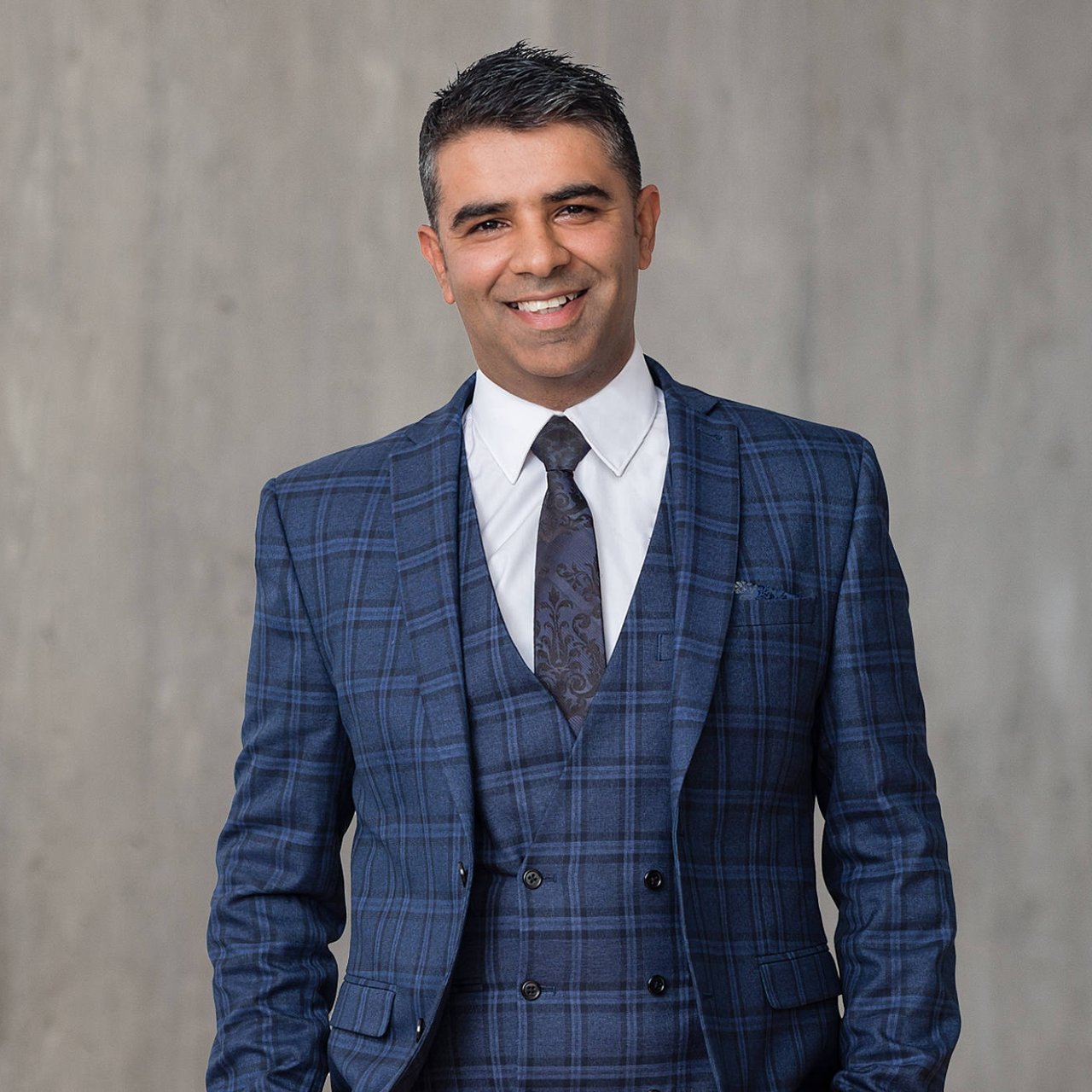 Chaz Takhar