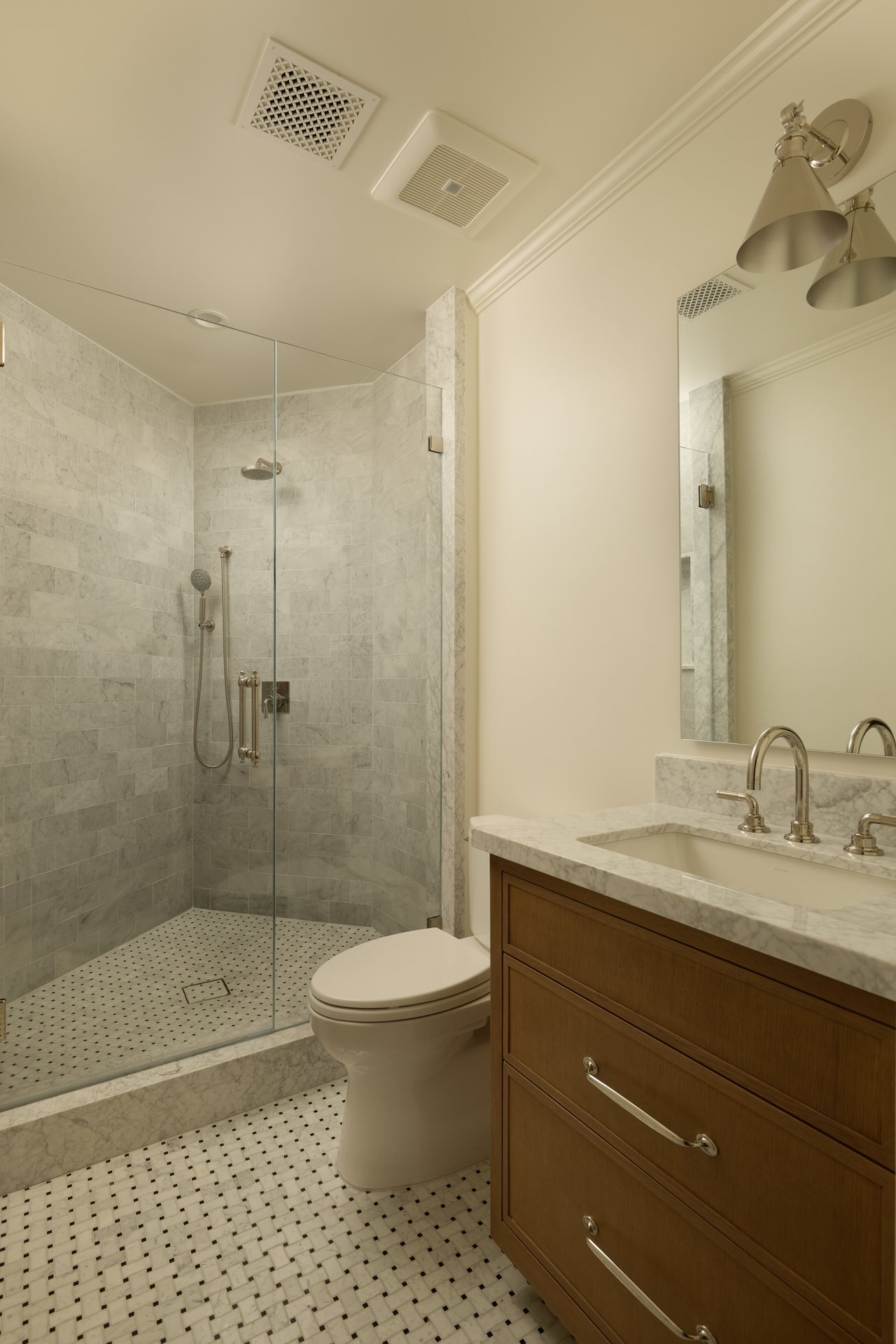 31 Oakmont Dr, Brentwood