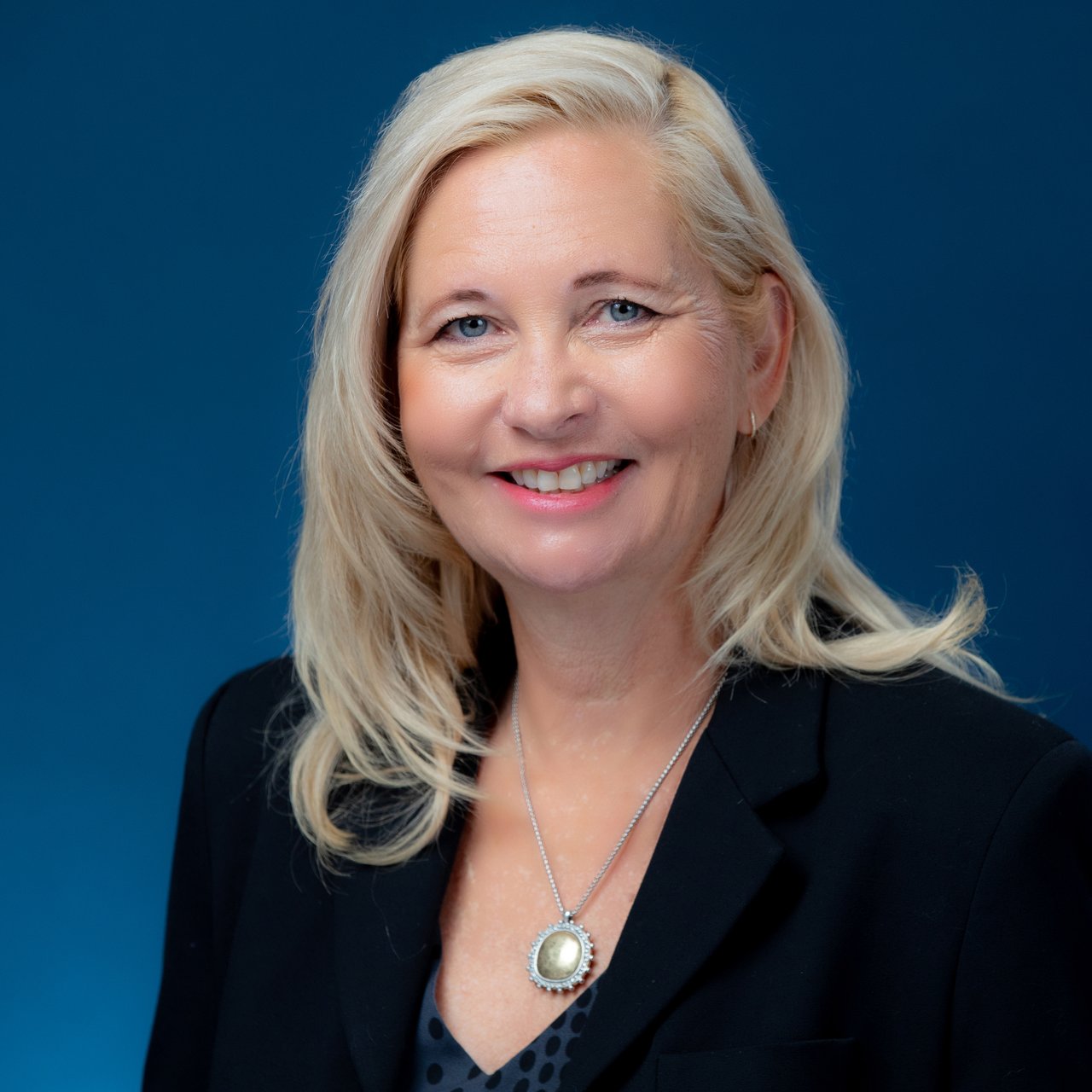 Yvonne Winnie Saugerties, NY Real Estate Agent Headshot