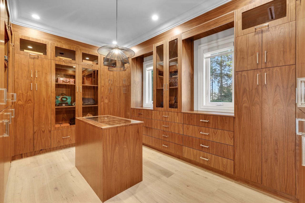 Exclusive Luxury Listing