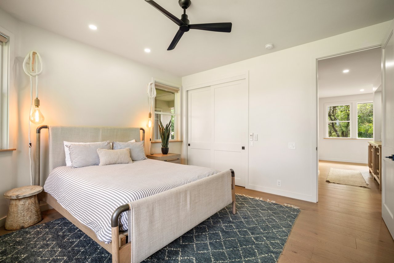 4066 Private Address Dr